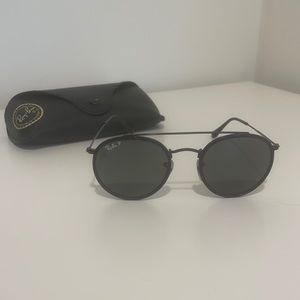 Ray-Ban Polarized Sun Glasses with Case